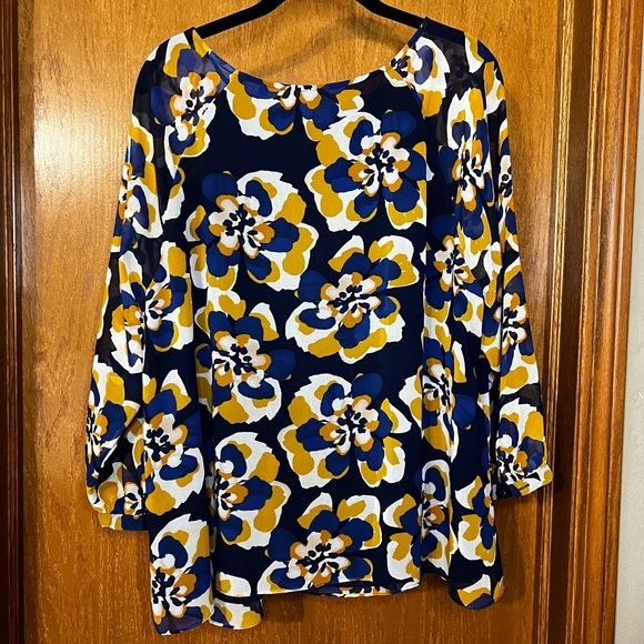 CAbi 3426 Lydia Floral Blouse XL EUC - Picture 5 of 7